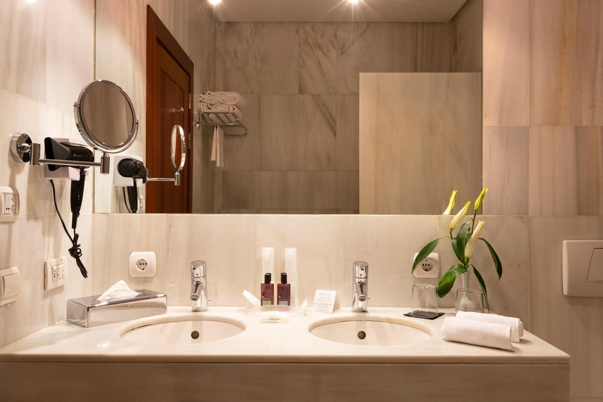 Superior Doppel- oder Zweibettzimmer mit Zugang zum Spa