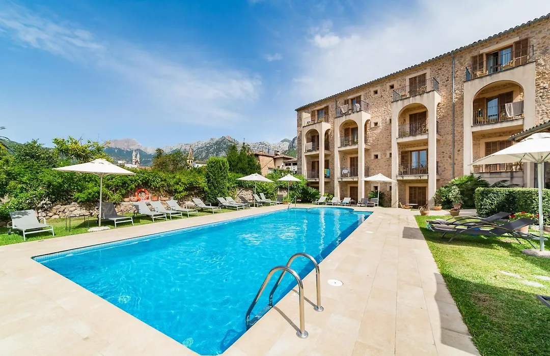 Hotel Ca'L Bisbe-1
